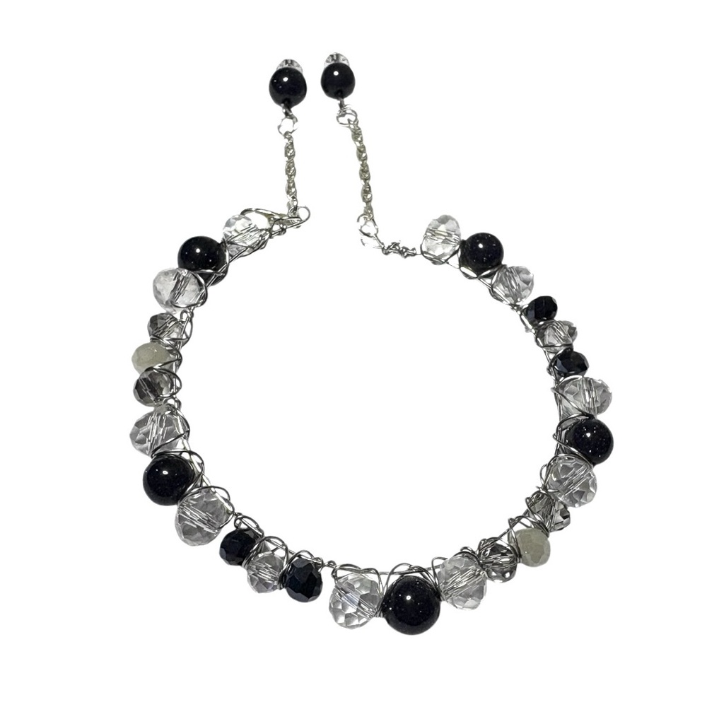 Bracelet with Blue Goldstone and Austrian Crystals Hand Wired - Picture 4 of 8
